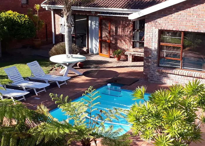 Plettenberg Bay 7 BUNKER AVENUE